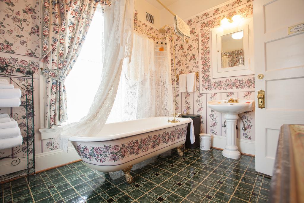 Lion And The Rose Victorian Guest House Portland Dış mekan fotoğraf